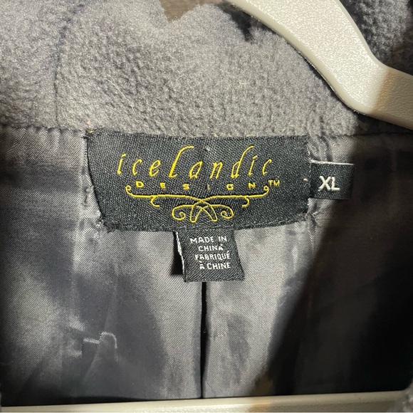 Icelandic Designs 100% Wool Jacket w/embroidered details - Picture 4 of 9